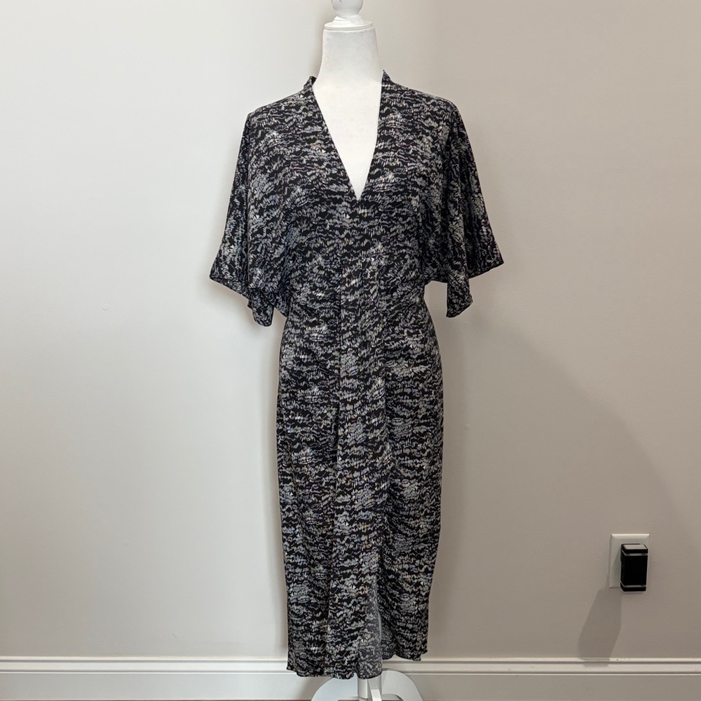 Entro Black and White Patterned Dress